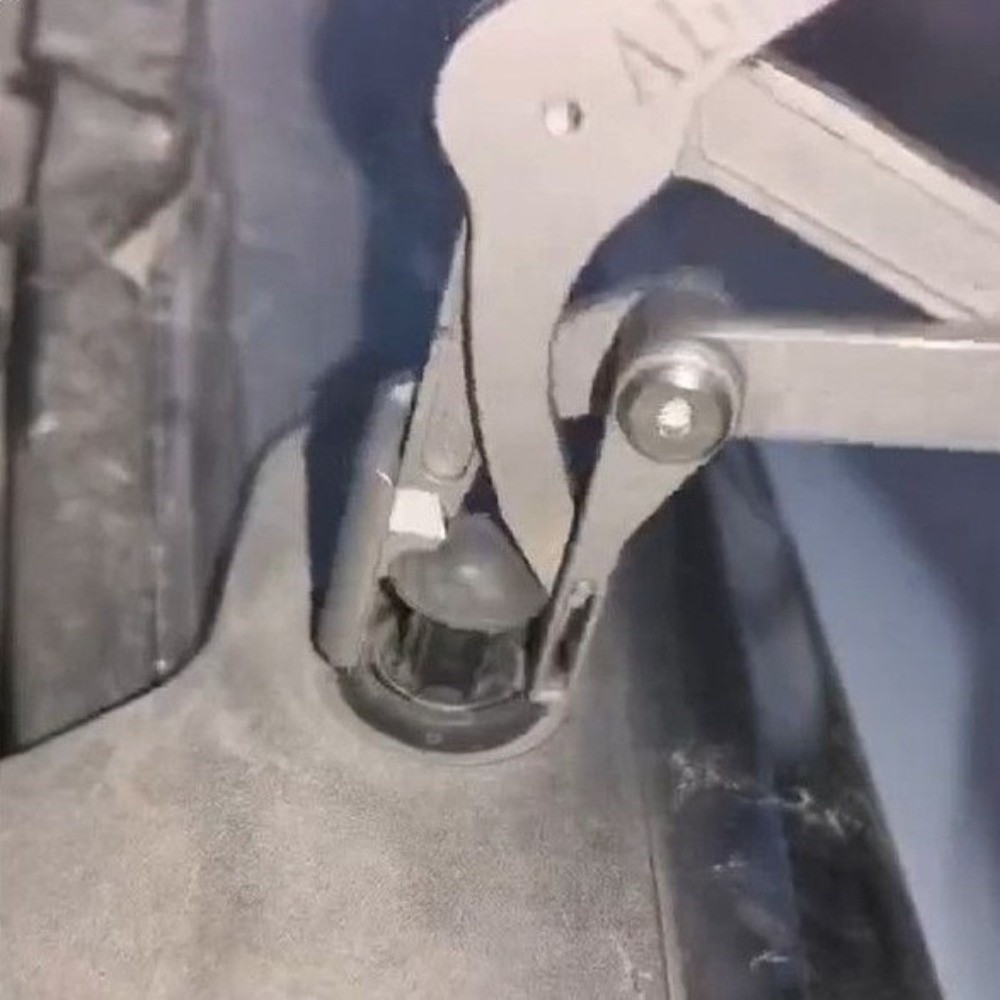多目的車用クリッププライヤー プラスチックゴム製 特殊自動車 - Multi Tool Plier のレビューと価格