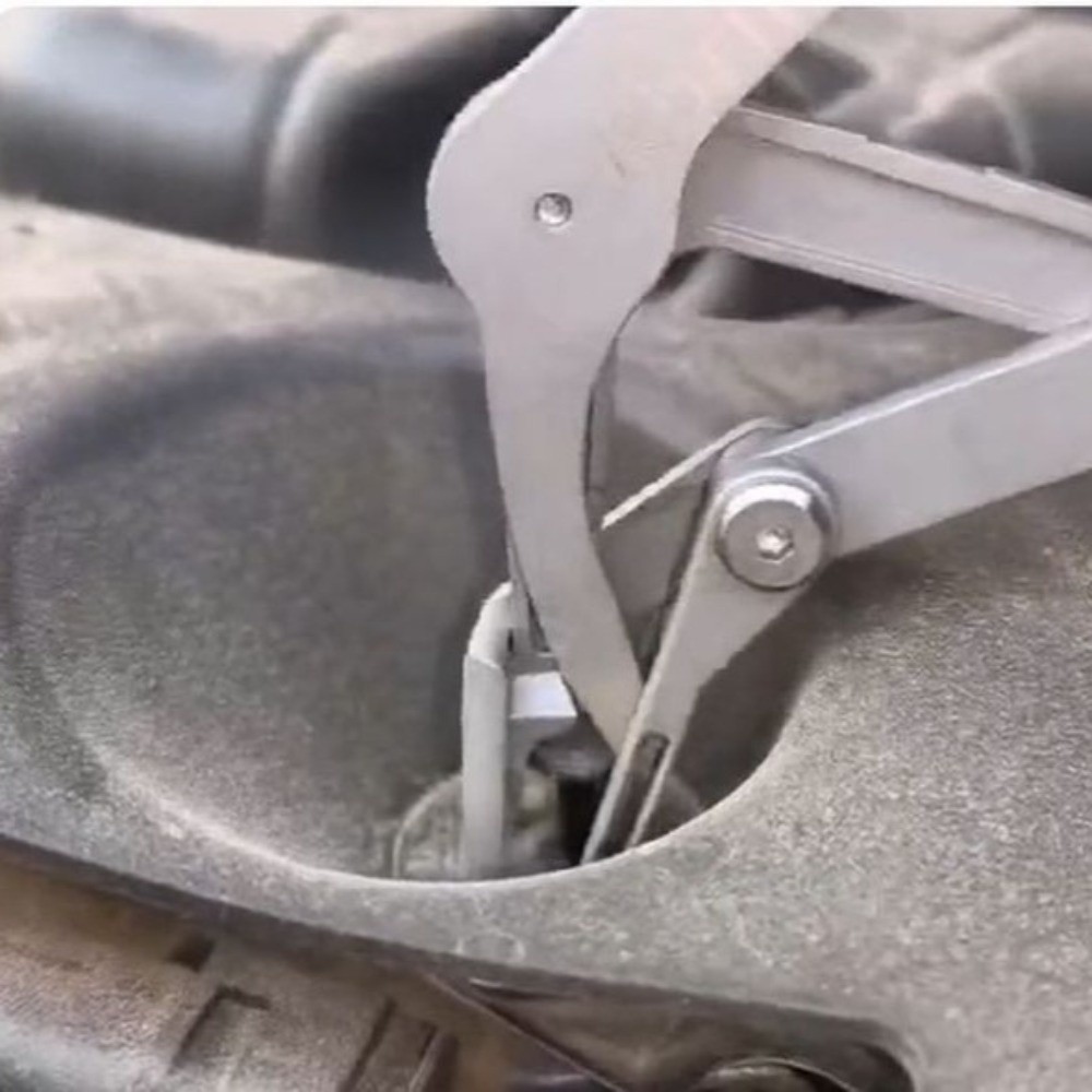 多目的車用クリッププライヤー プラスチックゴム製 特殊自動車 - Multi Tool Plier のレビューと価格